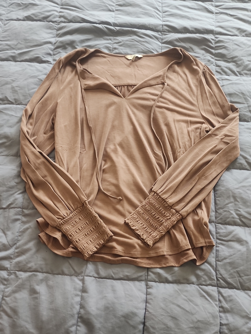 Lucky Brand Women's Long-Sleeve Tie Neck Blouse in Camel